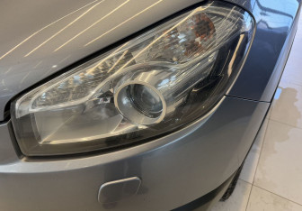 Подержанный автомобиль Nissan Qashqai 2011 года (14 фото)