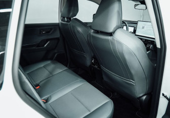 Новый Toyota RAV4 2026 (17 фото)