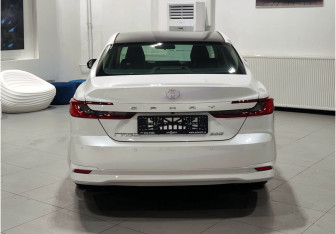 Новый Toyota Camry Sedan 2025 (6 фото)