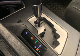 Подержанный автомобиль Toyota RAV4 2019 года (20 фото)