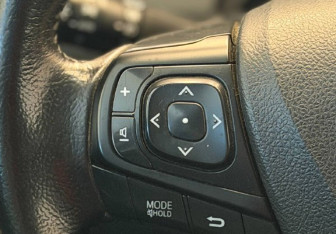 Подержанный автомобиль Toyota Camry Sedan 2015 года (18 фото)