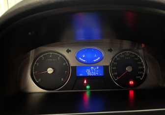 Подержанный автомобиль Geely Emgrand EC7 Sedan 2014 года (11 фото)