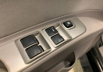 Подержанный автомобиль Mitsubishi Pajero Sport 2013 года (17 фото)