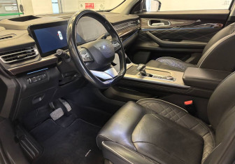 Подержанный автомобиль Exeed VX 2022 года (14 фото)