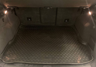 Подержанный автомобиль Audi Q5 2016 года (8 фото)