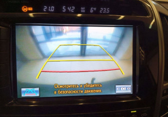 Подержанный автомобиль Toyota Land Cruiser Suv 2012 года (19 фото)