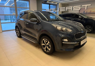 Подержанный автомобиль Kia Sportage 2020 года (3 фото)