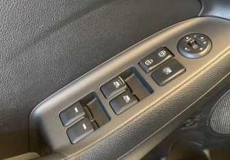 Подержанный автомобиль Kia Cerato Sedan 2015 года (20 фото)