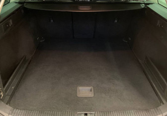 Подержанный автомобиль Volkswagen Passat Wagon 2018 года (8 фото)