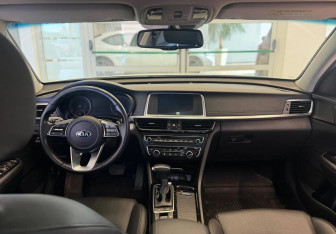 Подержанный автомобиль Kia Optima Sedan 2019 года (9 фото)