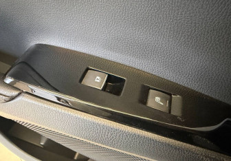 Подержанный автомобиль Toyota Camry Sedan 2018 года (16 фото)