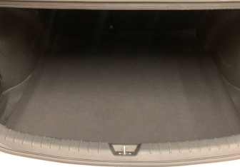 Подержанный автомобиль Kia Rio Sedan 2018 года (8 фото)