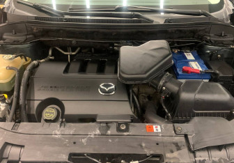 Подержанный автомобиль Mazda CX-9 2012 года (7 фото)