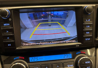 Подержанный автомобиль Toyota RAV4 2019 года (19 фото)