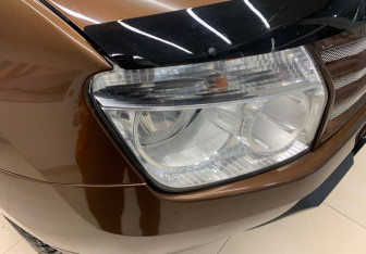 Подержанный автомобиль Renault Duster 2012 года (15 фото)