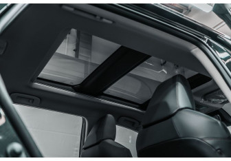 Новый Toyota RAV4 2025 (12 фото)