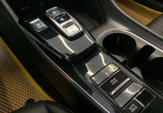 Подержанный автомобиль Hyundai Sonata 2019 года (16 фото)