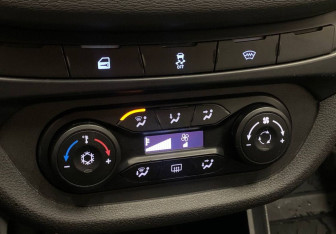 Подержанный автомобиль LADA (ВАЗ) Vesta Wagon 2020 года (21 фото)