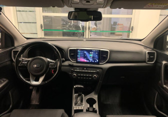 Подержанный автомобиль Kia Sportage 2019 года (9 фото)