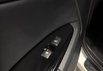 Подержанный автомобиль Kia Sportage 2023 года (17 фото)