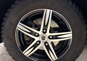 Подержанный автомобиль Geely Emgrand EC7 Sedan 2014 года (16 фото)