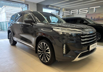 Подержанный автомобиль Exeed VX 2022 года (3 фото)
