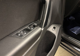 Подержанный автомобиль Volkswagen Tiguan 2017 года (20 фото)