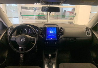 Подержанный автомобиль Volkswagen Tiguan 2012 года (11 фото)