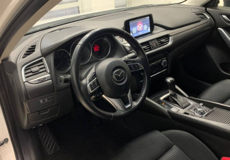 Подержанный автомобиль Mazda 6 Sedan 2015 года (14 фото)