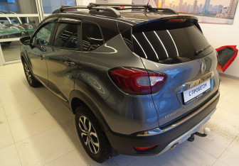 Подержанный автомобиль Renault Kaptur 2019 года (6 фото)