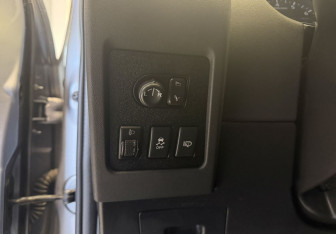 Подержанный автомобиль Nissan Qashqai 2011 года (19 фото)