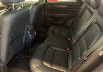 Подержанный автомобиль Mazda CX-5 2018 года (9 фото)