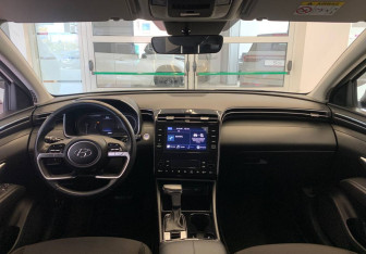 Подержанный автомобиль Hyundai Tucson 2022 года (12 фото)