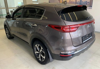 Подержанный автомобиль Kia Sportage 2019 года (6 фото)
