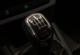 Подержанный автомобиль Skoda Yeti 2010 года (20 фото)