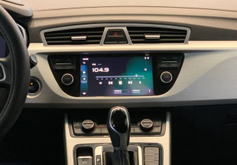 Подержанный автомобиль Geely Atlas 2020 года (13 фото)