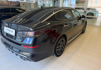 Подержанный автомобиль Kia Optima Sedan 2019 года (4 фото)