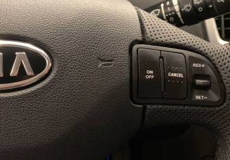 Подержанный автомобиль Kia Ceed Wagon 2011 года (18 фото)