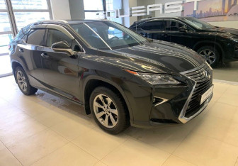Подержанный автомобиль Lexus RX 2018 года (3 фото)
