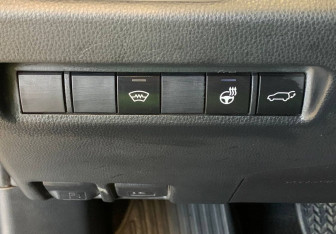 Подержанный автомобиль Toyota RAV4 2019 года (19 фото)