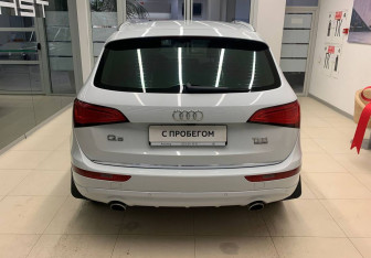 Подержанный автомобиль Audi Q5 2016 года (5 фото)