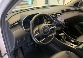 Подержанный автомобиль Hyundai Tucson 2024 года (13 фото)