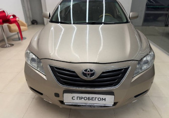 Подержанный автомобиль Toyota Camry Sedan 2007 года (2 фото)