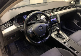 Подержанный автомобиль Volkswagen Passat Wagon 2018 года (9 фото)