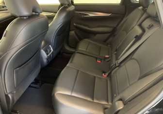 Подержанный автомобиль Infiniti QX50 2019 года (9 фото)