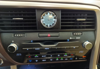 Подержанный автомобиль Lexus RX 2019 года (12 фото)