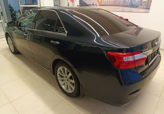 Подержанный автомобиль Toyota Camry Sedan 2012 года (6 фото)