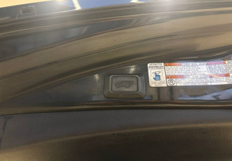 Подержанный автомобиль Toyota RAV4 2019 года (23 фото)