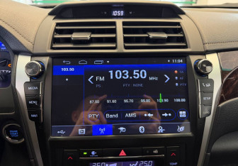 Подержанный автомобиль Toyota Camry Sedan 2018 года (12 фото)