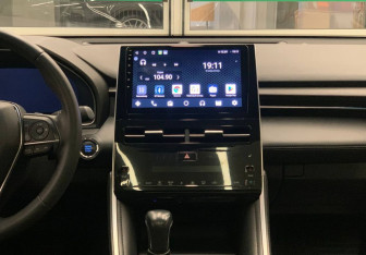 Подержанный автомобиль Toyota Avalon 2022 года (22 фото)